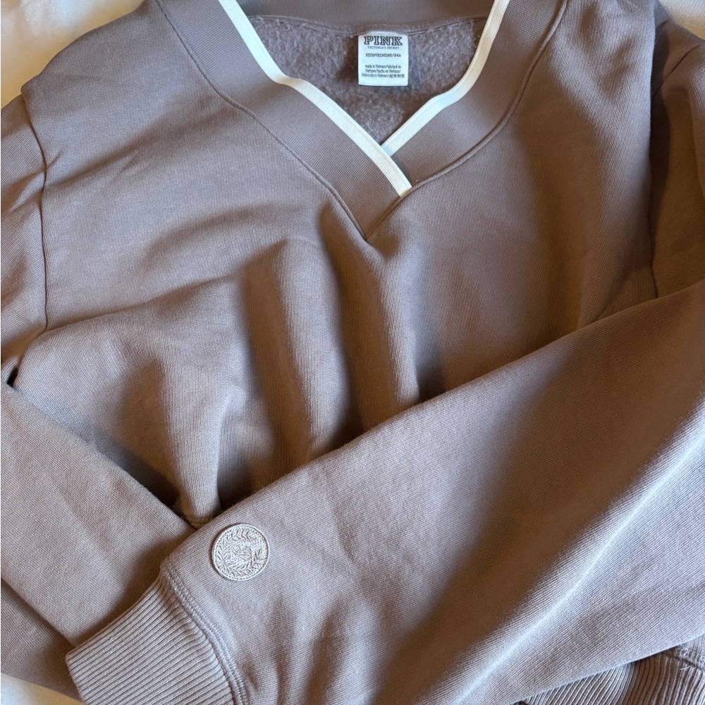 Women’s Mauve Sweater